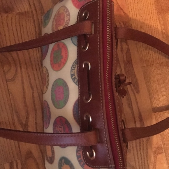 DOONEY & BOURKE  shoulder bag. - Picture 3 of 5